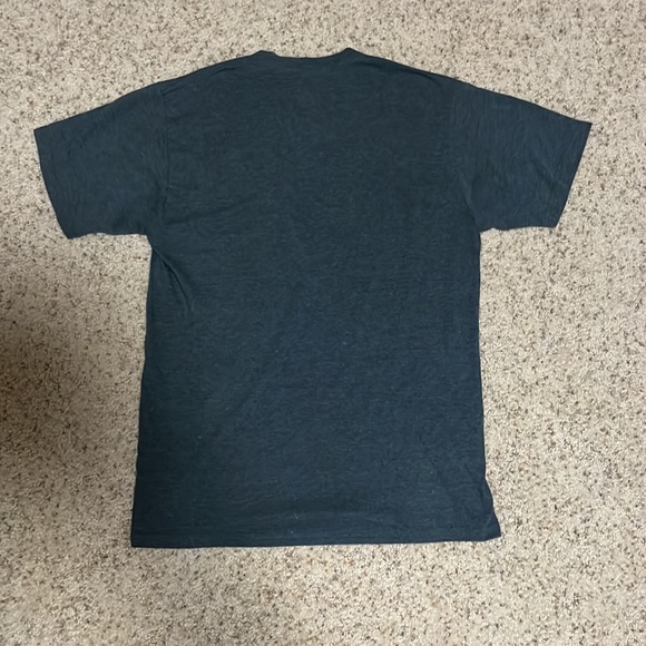 ✅ VOLCOM Short Sleeve Crewneck Tee Shirt Poly Cotton Comfort Blend Size M Gray - Picture 2 of 4